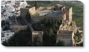 vista aerea del castillo arabe de salobreña